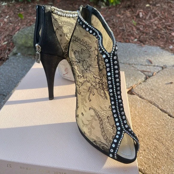 Rene Caovilla Shoes Rene Caovilla Black Suede And Floral Lace